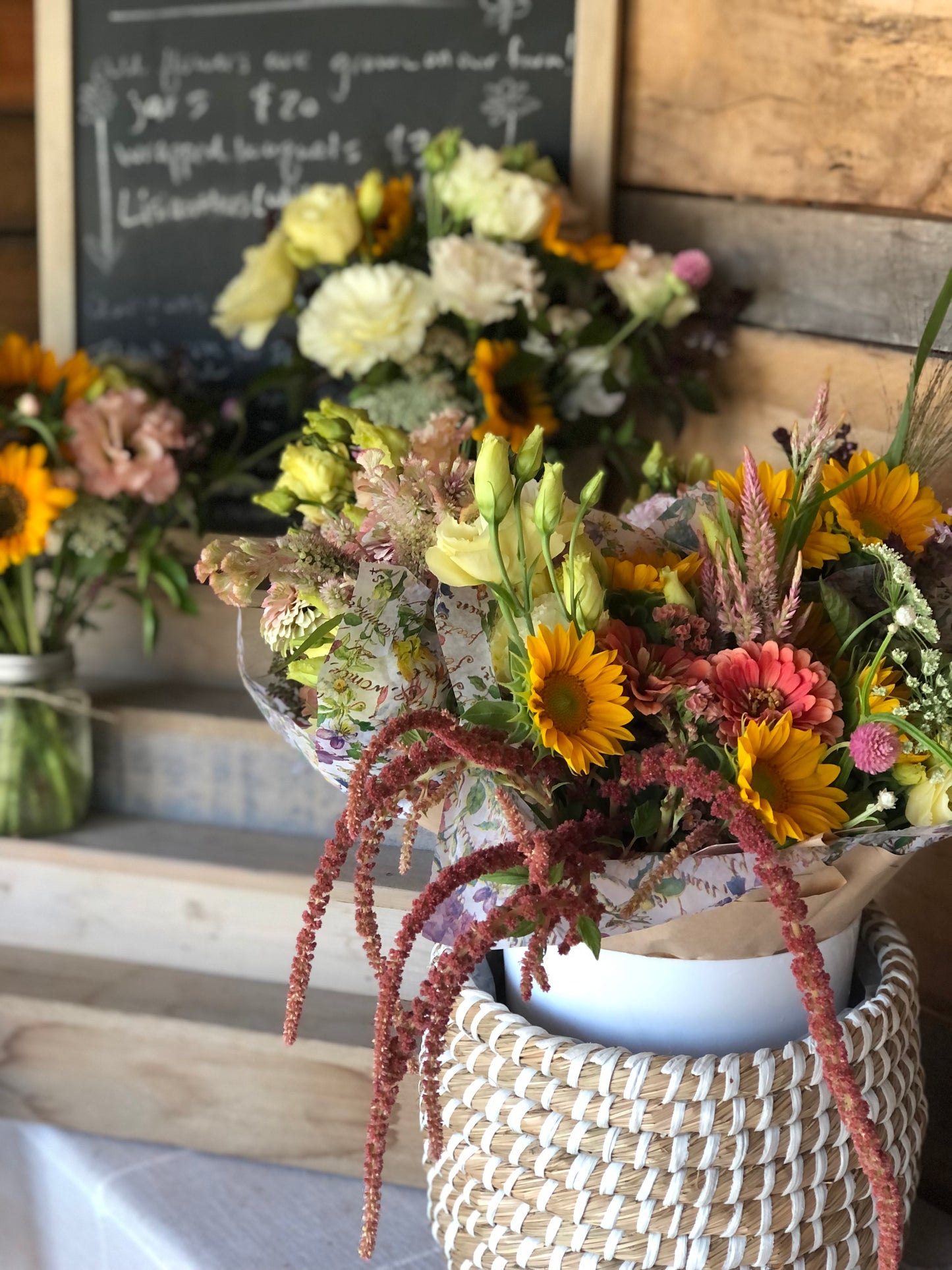 AUGUST Floral Subscription